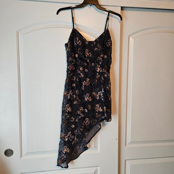 Lulus Dress Evenings w/ You Velvet Burnout Floral Size Medium Fairy Whimsigoth - Picture 8 of 13